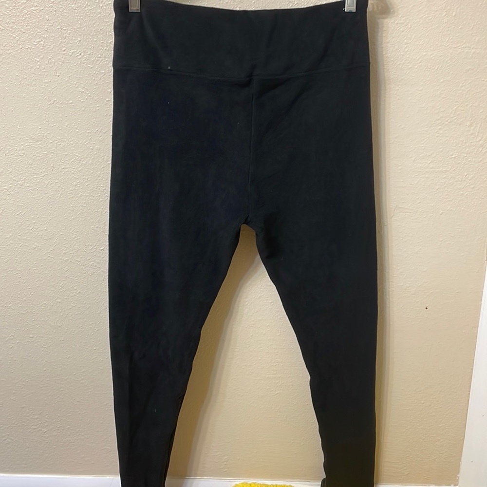 Black Insulated climate right leggings